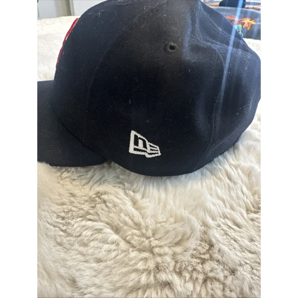 Boston Red Sox New Era 59Fifty Fitted Cap Black & Red 7  1/2 On Field Cotton‎